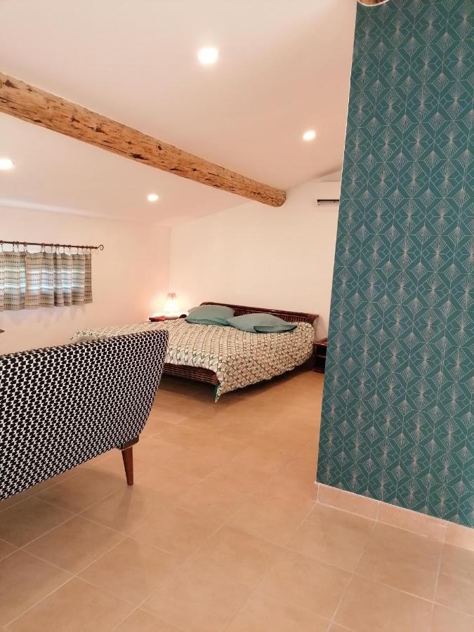 Le Clos Du Patre Caromb Buitenkant foto